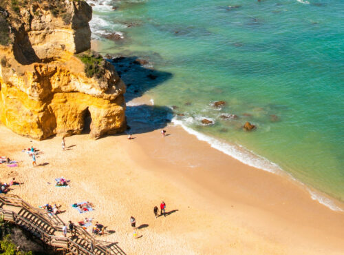 Praia dos Pinheiros lagos algarve portugal