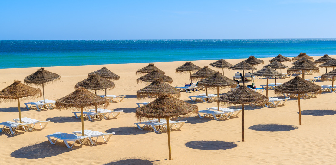 Salema Beach Algarve Best Things To Do In Salema Portugal